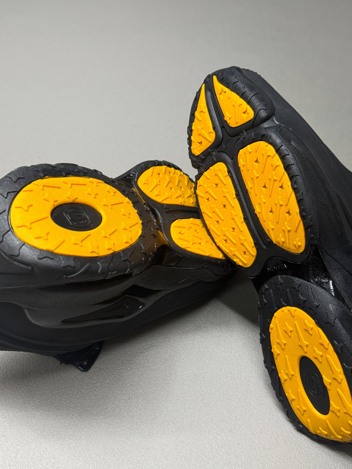 NOCTA HOT STEP 2 TRIPLE BLACK