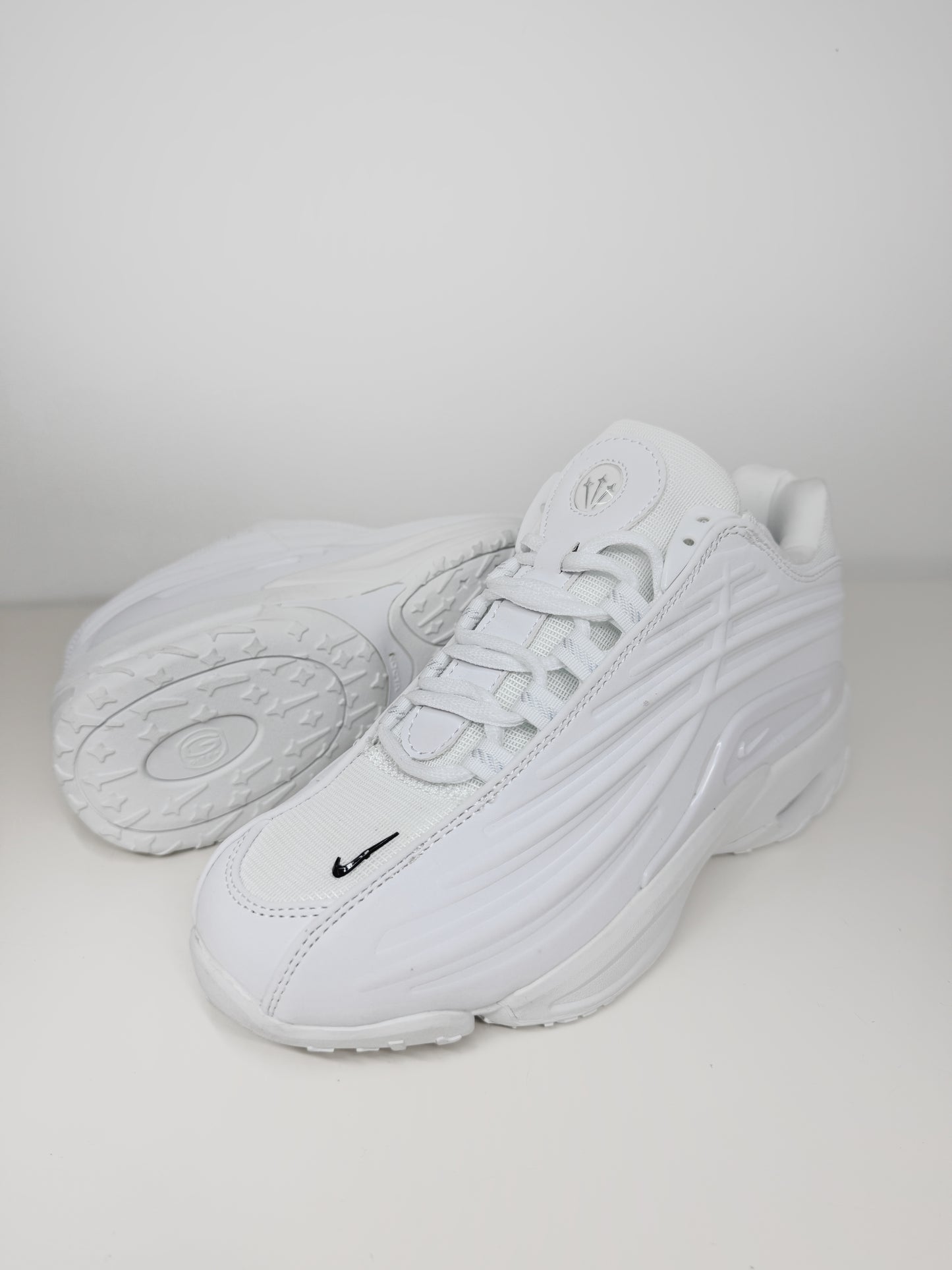 NOCTA HOT STEP 2 TRIPLE WHITE