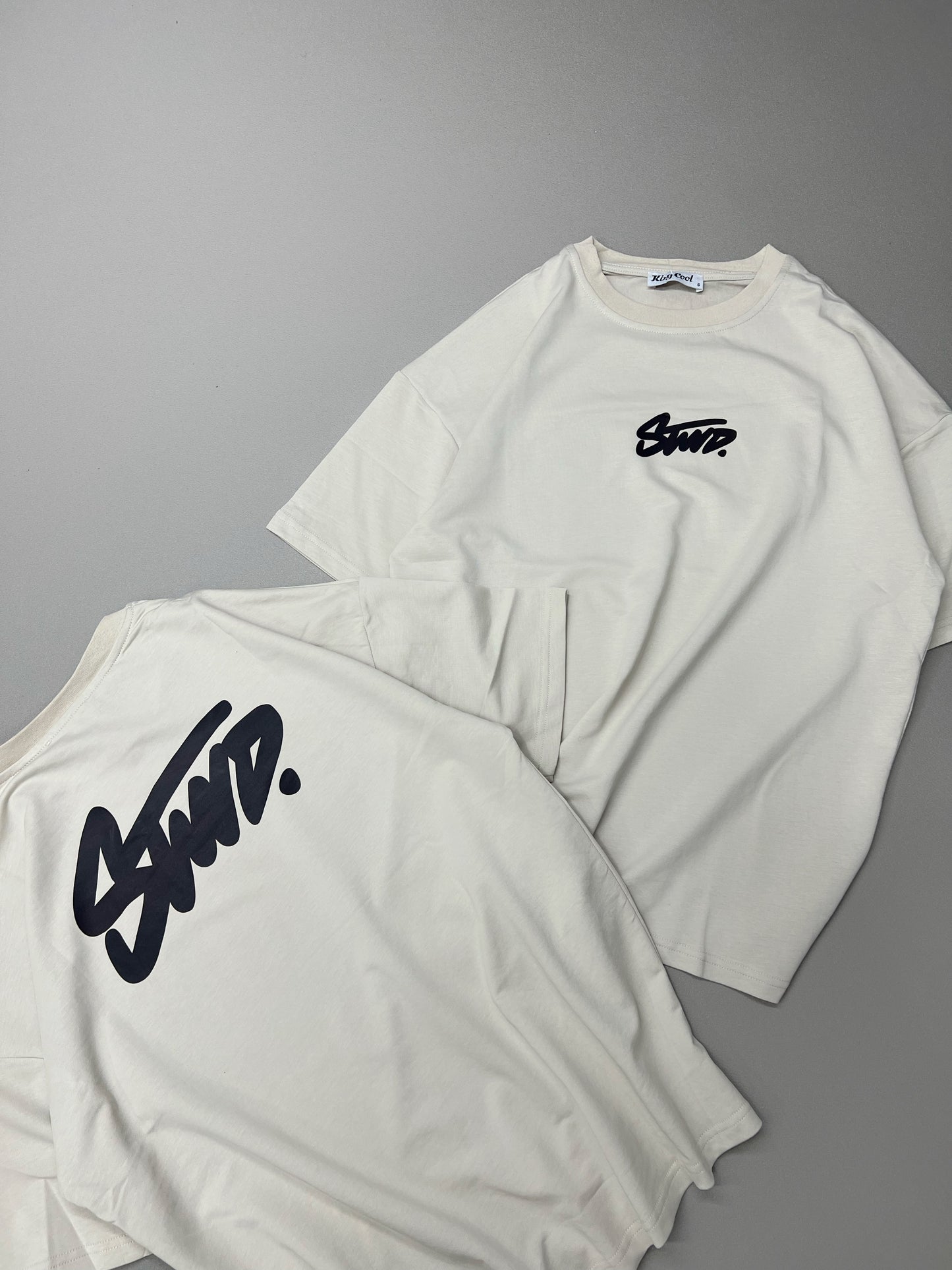 OVERSIZE T SHIRT