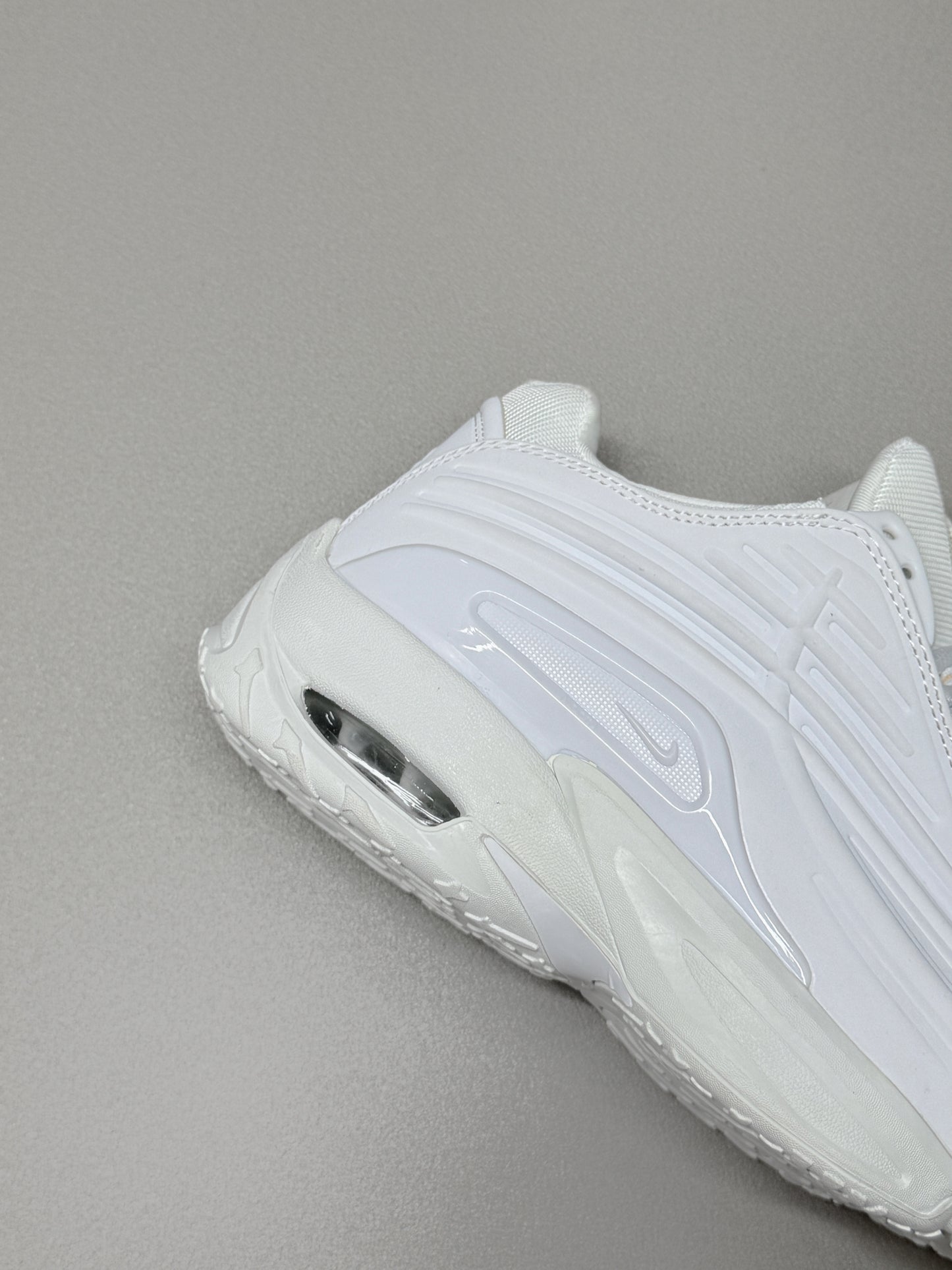 NOCTA HOT STEP 2 TRIPLE WHITE