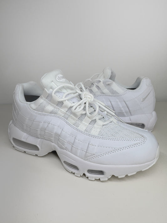 AIR MAX 95 TRIPLE WHITE